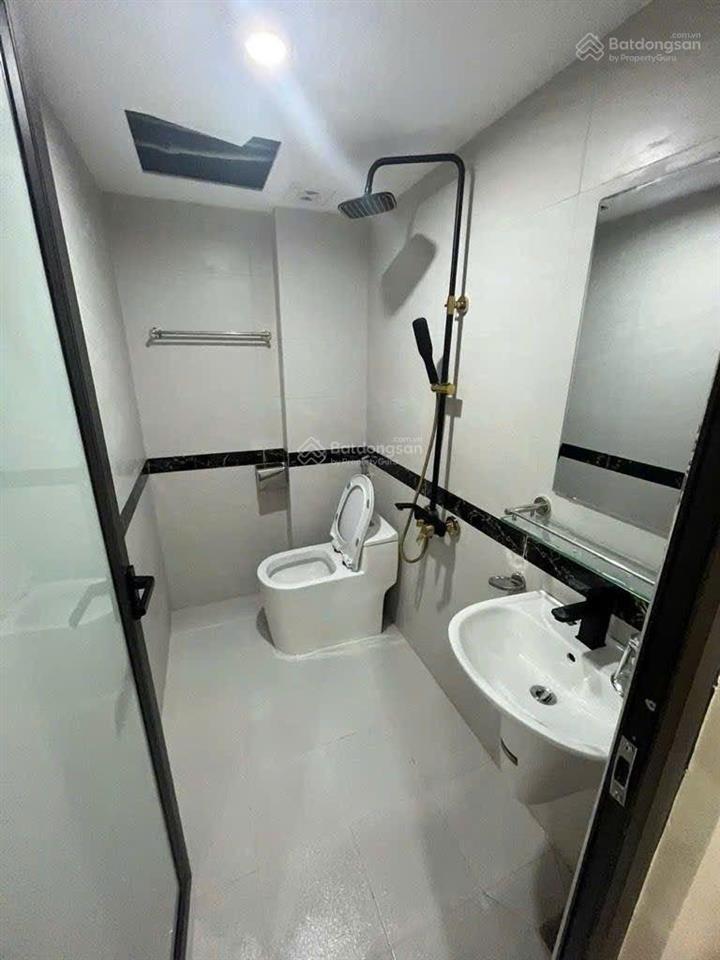 Ccmn 6 tầng thụy khuê  hơn 10 tỷ  10 phòng full đồ  dòng tiền 500tr/năm