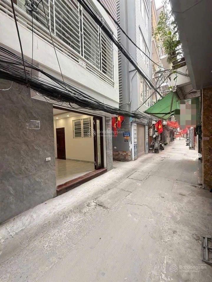 Bán nhà lô góc 2 thoáng đội cấn  hơn 14 tỷ  50m  mặt tiền 5m