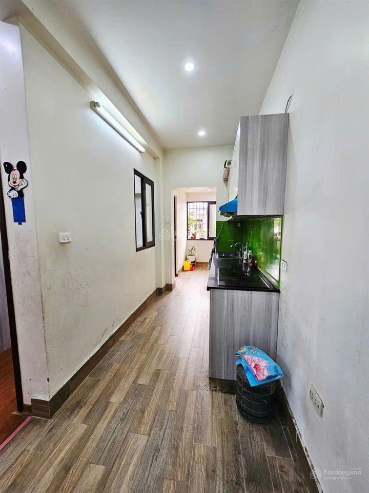 Căn hộ ngõ 118 nguyễn khánh toàn  4.1 tỷ  60m2, 2 ngủ, ô tô đỗ chân cầu thang