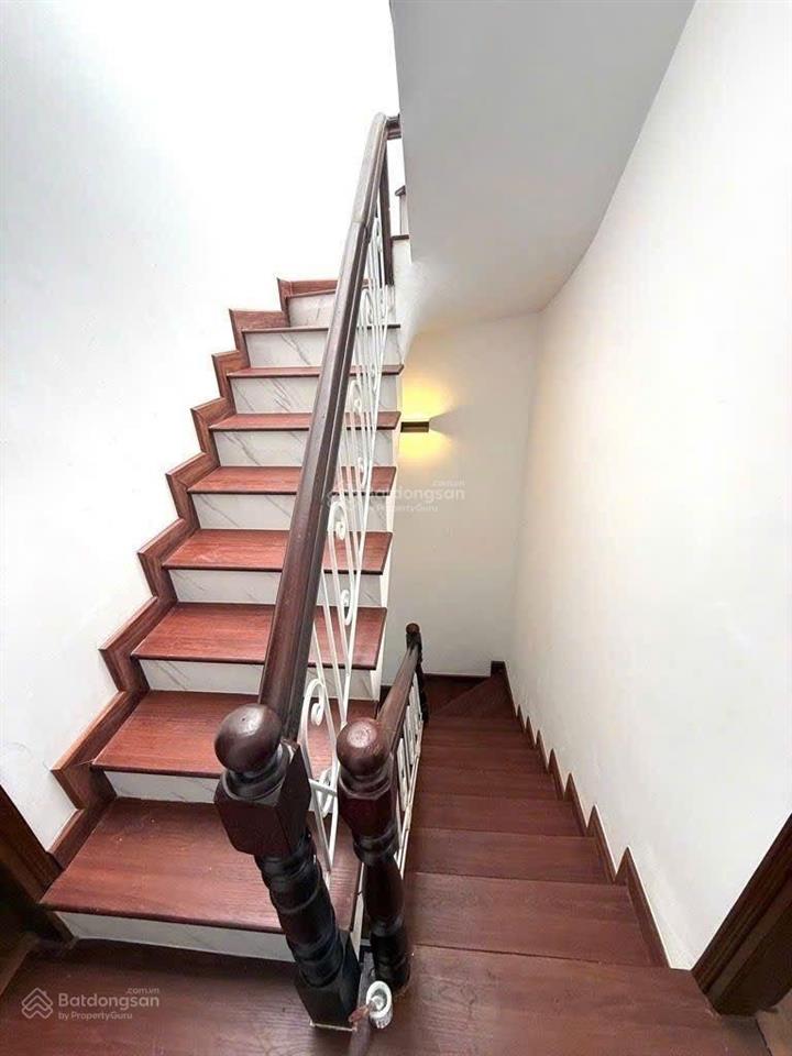 Bán nhà đào tấn  phan kế bính, hơn 12 tỷ, dt 50m, mặt tiền 5.2m, nhà dân xây bề thế