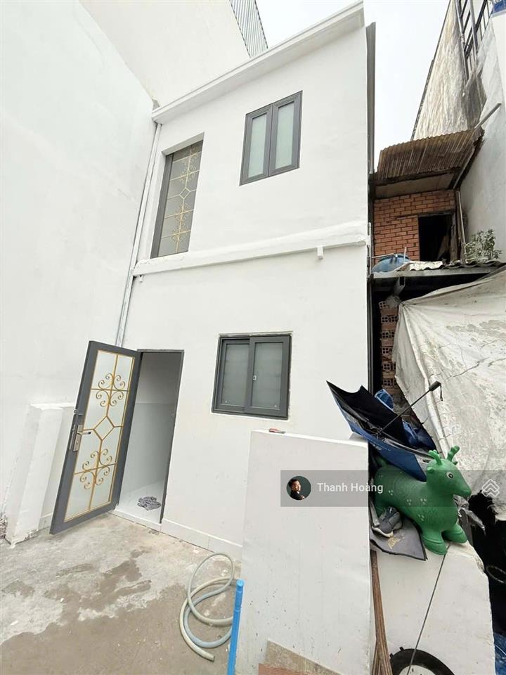 Nhà mới 2tầng 3tỷ65 20m2 vườn lài hẻm rộng