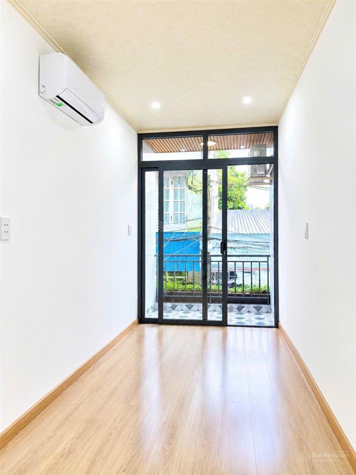 Hiếm có 1 căn sổ riêng hxh 1 trục linh xuân, 3 tầng chỉ 2,9 tỷ thương lượng cách mặt tiền 30m