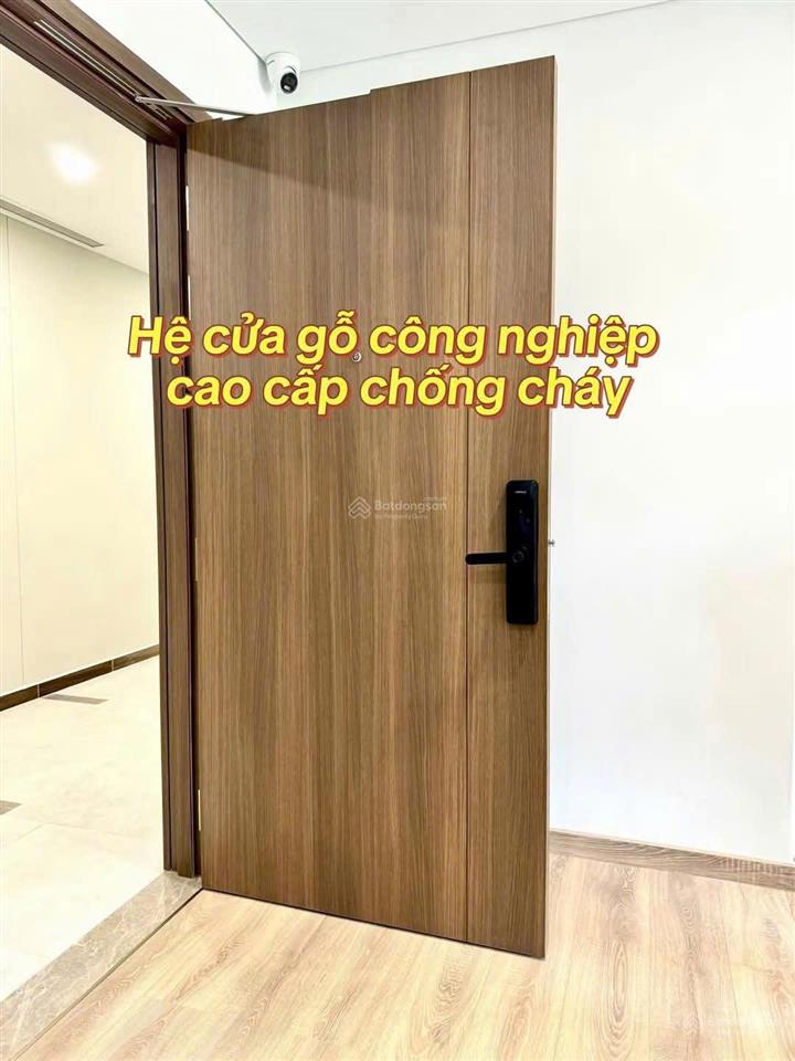 Bán căn 1pn + 1 tầng đẹp ban công đông nam  view biệt thự v3a masteri era landmark.  0942 044 ***