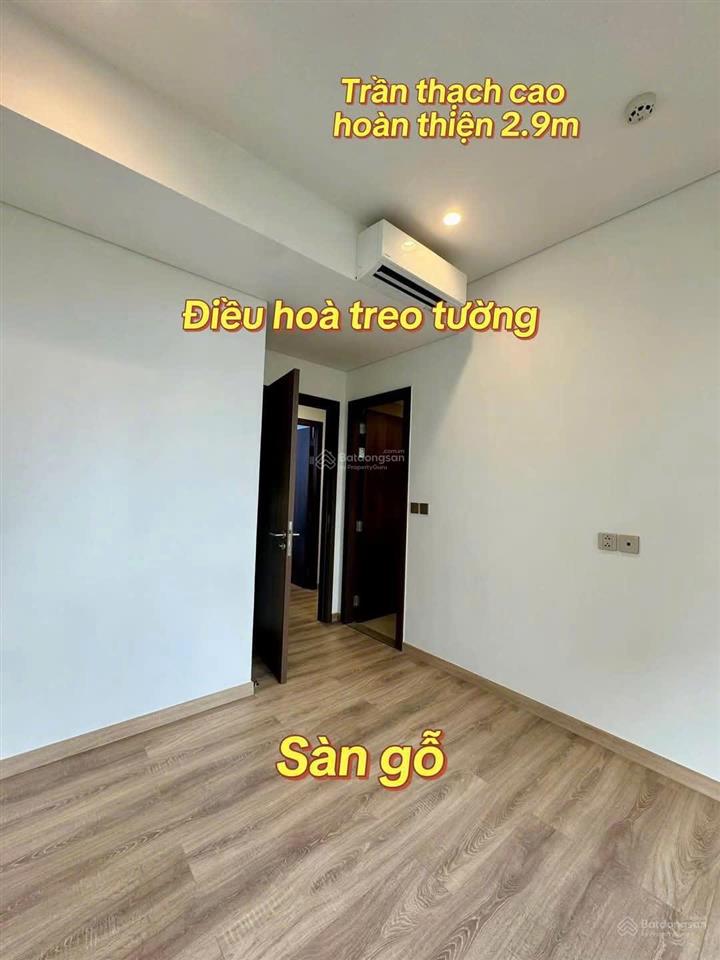 Bán căn 1pn + 1 tầng đẹp ban công đông nam  view biệt thự v3a masteri era landmark.  0942 044 ***