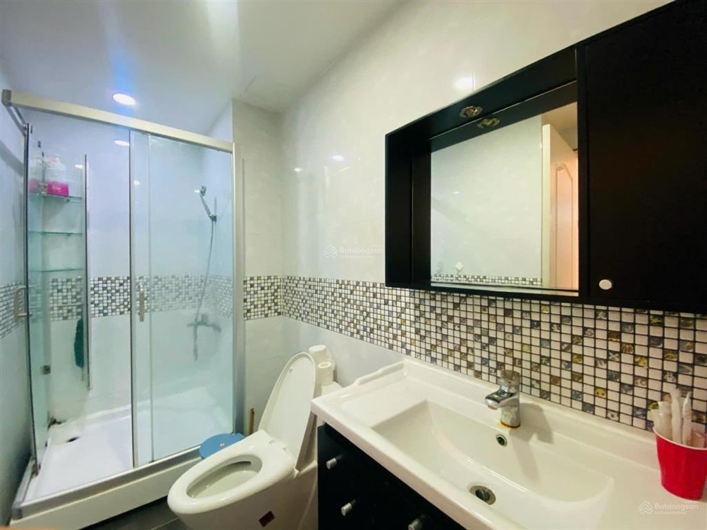 Cho thuê sunrise city 2pn 2wc 76m2 quận 7