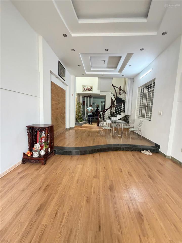 Cho thuê nhà hẻm xe hơi 793 trần xuân soạn, quận 7