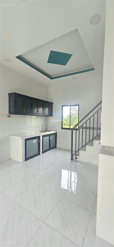 Rẻ hơn thị trường 200tr, nhà 4x8m như mới 1 trệt 1 lầu 2pn 2wc, cần bán gấp. hỗ trợ vay