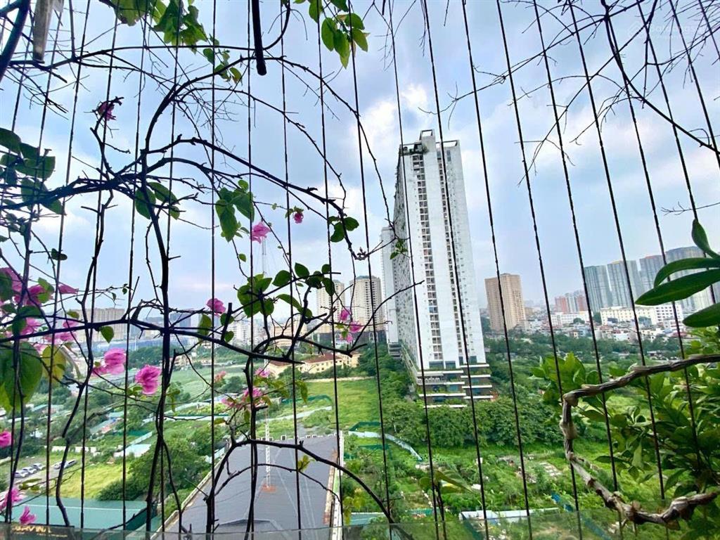 Chính chủ bán chung cư vov mễ trì, 70m2 2 ngủ 2 vệ sinh, tầng cao, hướng mát mẻ, giá 5.7 tỷ