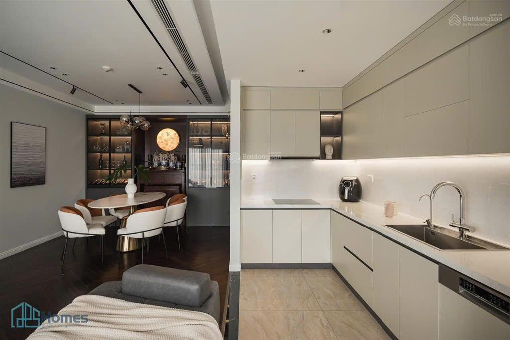 Chính chủ gửi bán căn hộ eco lake view đại từ, toà hh02 view hồ linh đàm, 107m2  3 ngủ tầng 25