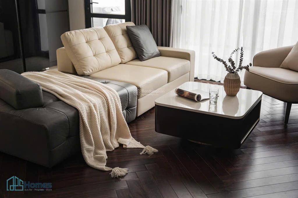 Chính chủ gửi bán căn hộ eco lake view đại từ, toà hh02 view hồ linh đàm, 107m2  3 ngủ tầng 25