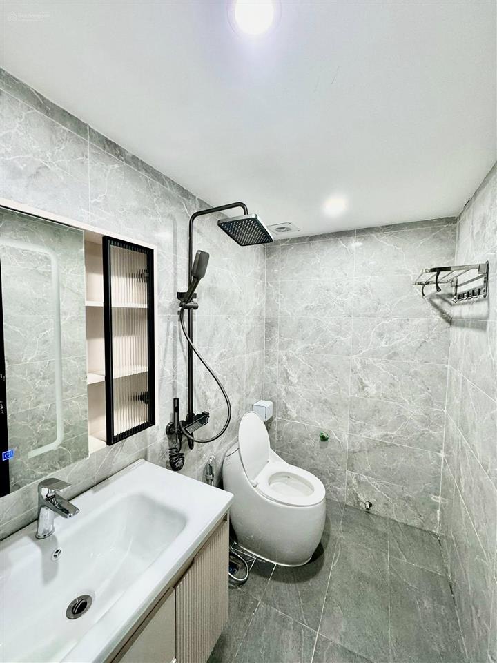 Bán nhà hoàng văn thái, phân lô ô tô tránh có vỉa hè, 50m2 x 6 tầng thang máy, gần hồ, nhỉnh 17 tỷ