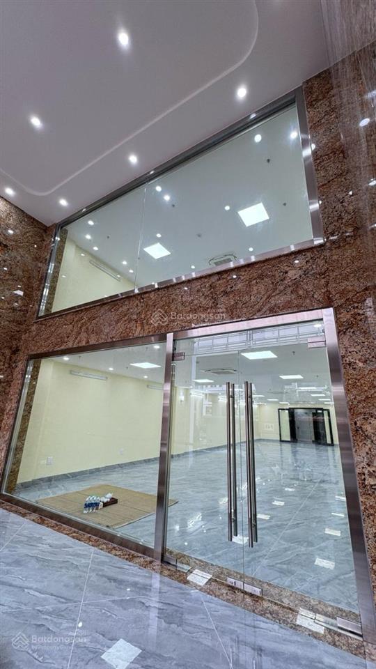Bán tòa nhà mặt phố minh khai, 270m2 x 9 tầng, mặt tiền 6.5m, cho thuê 4 tỷ/năm, giá chào 165 tỷ