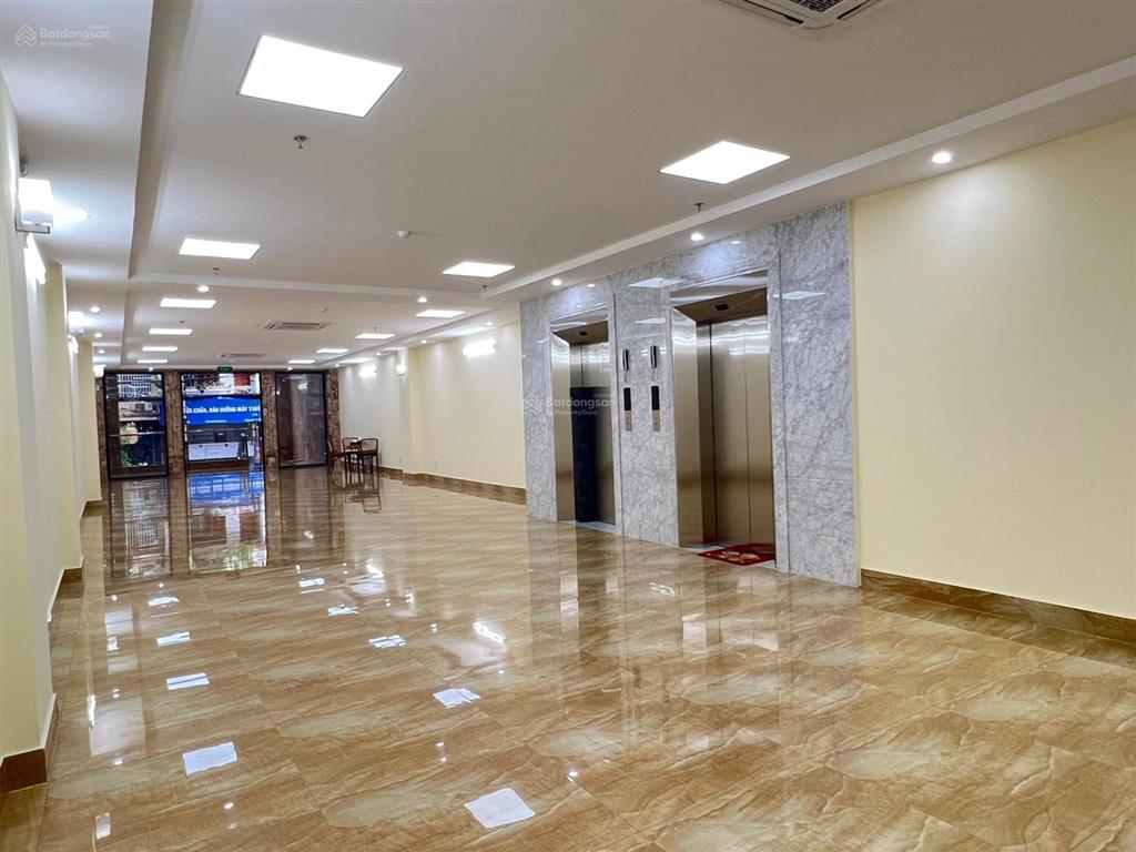 Bán nhà phố vọng, vừa ở vừa làm văn phòng, 82m2 x 7 tầng thang máy, 20m ra mặt phố, ô tô tránh nhau