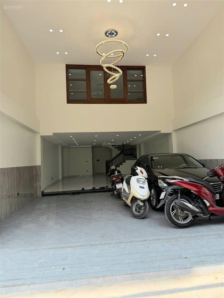 Bán tòa nhà phố minh khai, lô góc, 100m2 x 8 tầng, ô tô tránh vào nhà, vừa ở vừa làm văn phòng