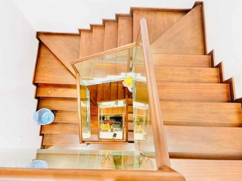 Bán nhà phân lô 61 lạc trung, 70m2 x 4 tầng mặt tiền 4.5m, vỉa hè ô tô tránh, giá 24.9 tỷ
