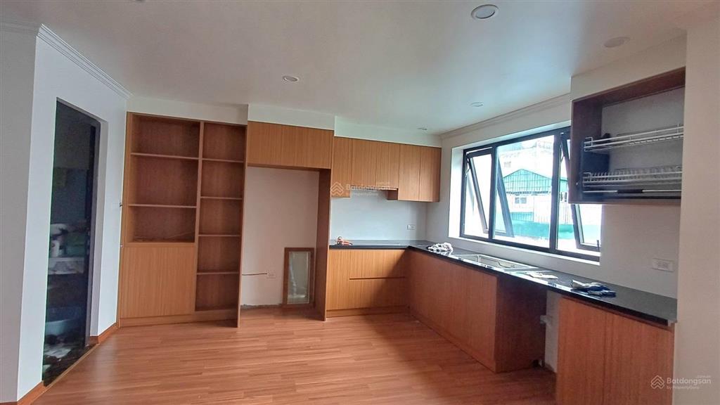 Bán tòa nhà yên lạc, 150m2 x 8 tầng mặt tiền 7m nở hậu, ô tô tải tránh nhau, 2 mặt ngõ, giá 52 tỷ