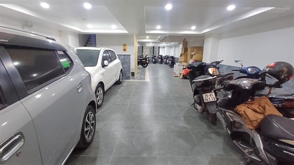 Bán tòa nhà yên lạc, 150m2 x 8 tầng mặt tiền 7m nở hậu, ô tô tải tránh nhau, 2 mặt ngõ, giá 52 tỷ
