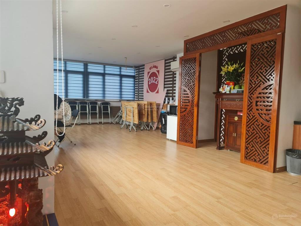 Bán mặt phố trường chinh  nguyễn lân, 90m2 x 5 tầng, lô góc mt 12m, thang máy, kinh doanh, 33 tỷ