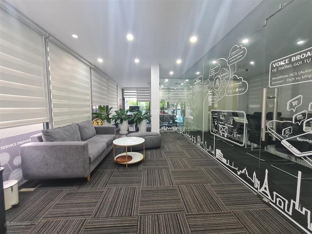 Bán mặt phố trường chinh  nguyễn lân, 90m2 x 5 tầng, lô góc mt 12m, thang máy, kinh doanh, 33 tỷ