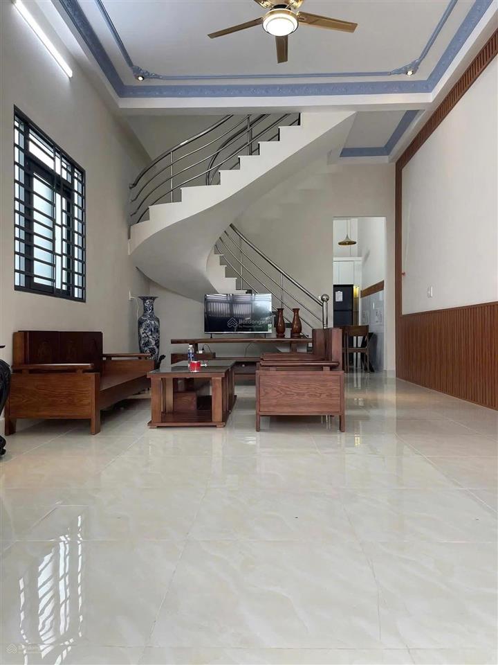 Ngân hàng thanh lý gấp nhà q3 giá 4,5 tỷ, ngay tại trung tâm sg, cực phẩm,  ngay để xem nhà