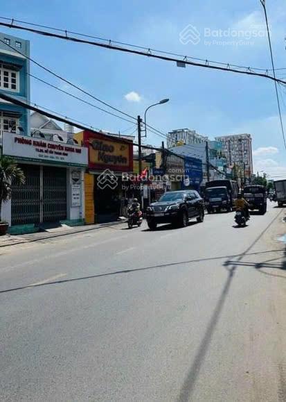 Bán mt căn góc phạm văn chiêu  p14, dt 7m x 14m, 3 tầng, giá chỉ 8.5 tỷ tl