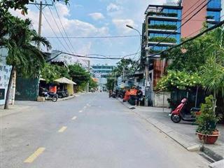 Bán lô đất hxh 6m đường dương quảng hàm p5  dt(4.3x14m) gía 6.7 tỷ tl