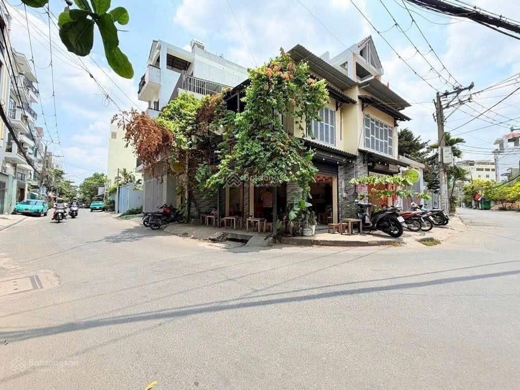 Nhỉnh 9 tỷ sở hữu ngay căn một trong số ít góc 2 mặt hẻm ngang 10.5m kinh doanh đỉnh