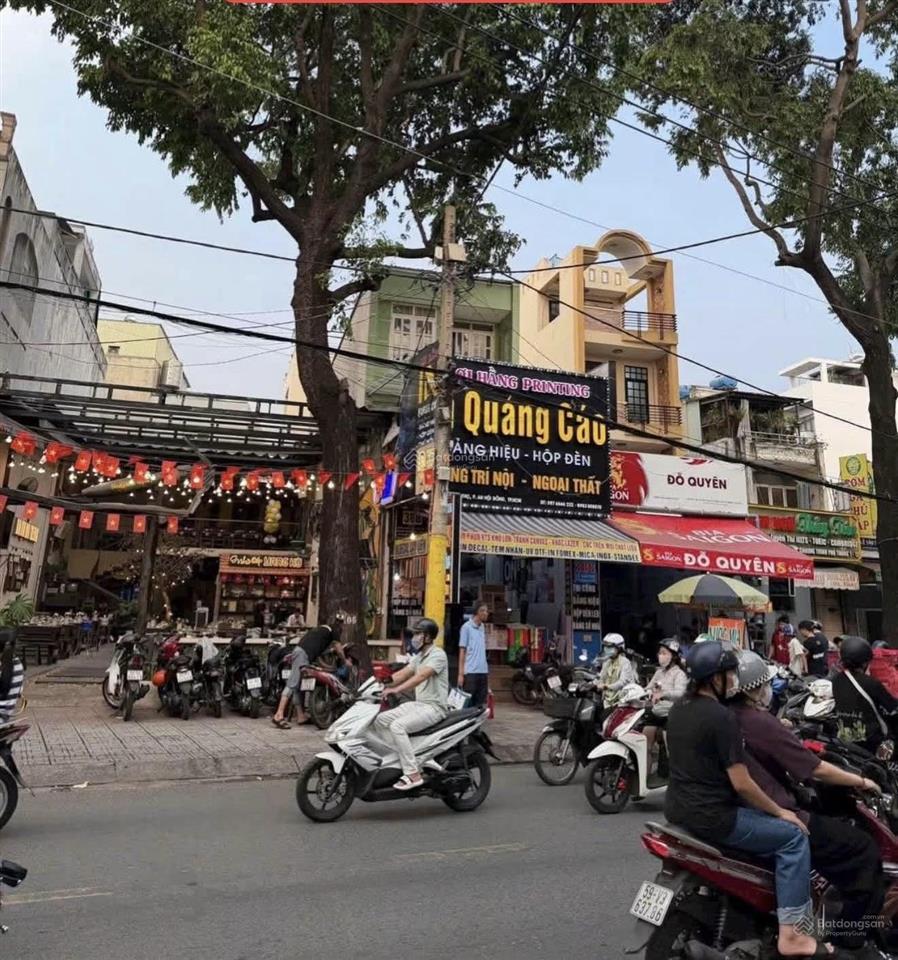 Mặt tiền nhỉnh 16 tỷ  3 lầu  dt 114m2 đường lê văn thọ  p16  gv