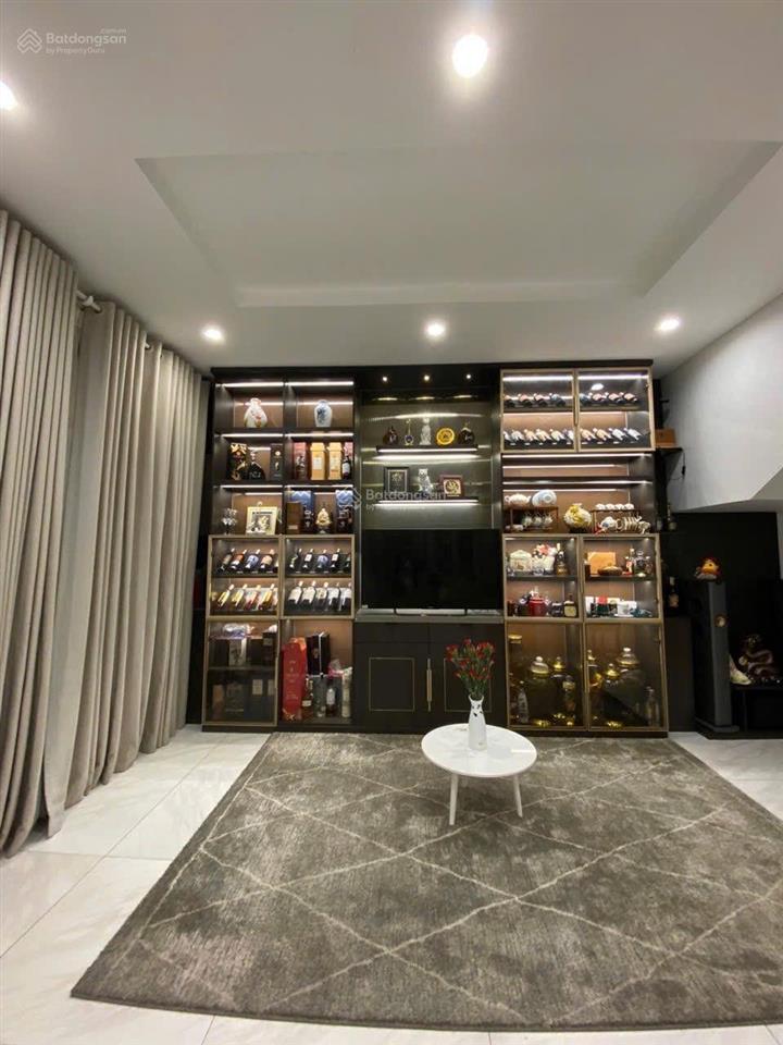 Biệt thự full nội thất  liên phường gần global city  180m2  hoàn công đủ  chỉ 22.5 tỷ