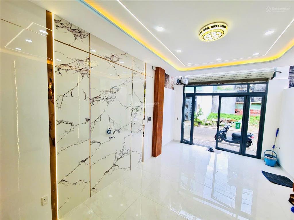 Bán nhà phố 4 tầng mới  ngay cc elysian gamuda land  1 bước ra lò lu  giá 7.x tỷ