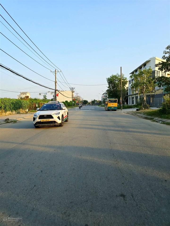 Đất bưng ông thoàn  50m²  gần global city liên phường  giá bán 4.1 tỷ