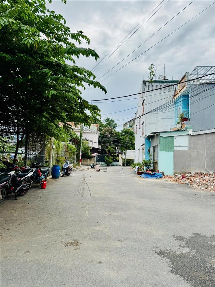 Bán đất nền ngay khu công nghệ cao vành đai 2  65m² (4x17m)  full thổ cư chỉ 5.4 tỷ