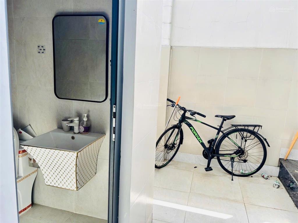 Bán nhà 2 tầng 2 mặt tiền  đỗ xuân hợp  gần đại học văn hoá  82m2 (4.6x18m)  chỉ 8.2 tỷ