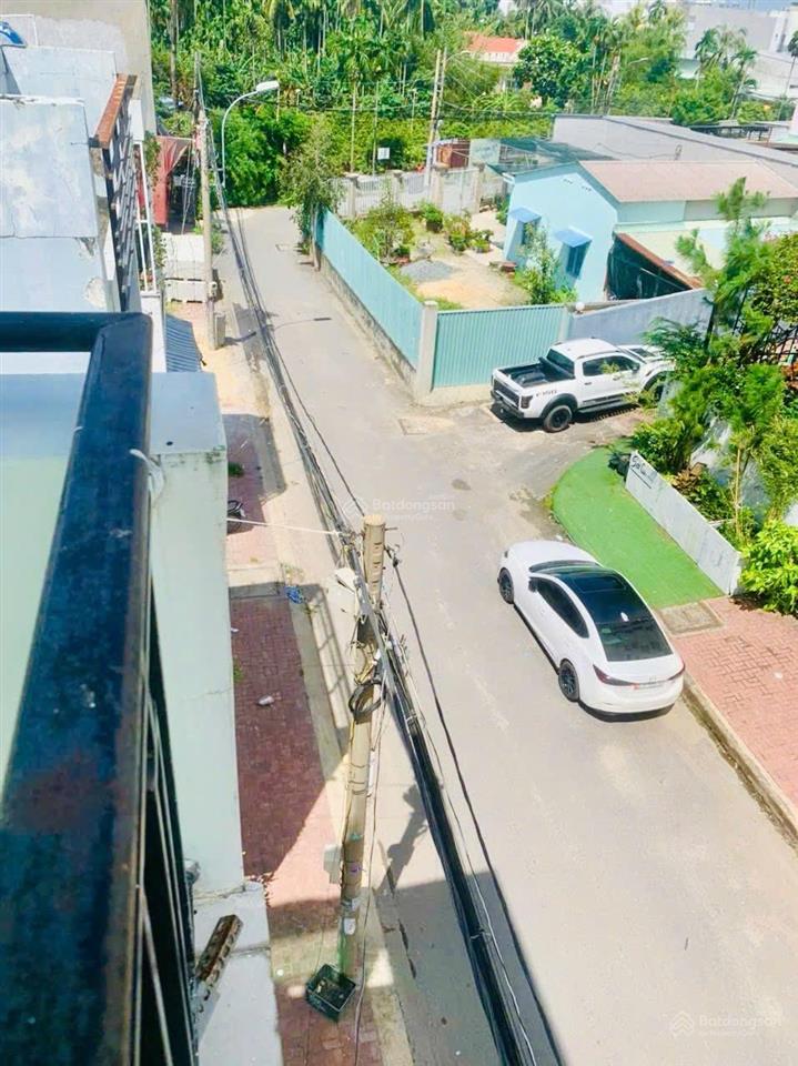 Nhà 3 tầng kinh doanh  ngay cc metro park  trường thọ thủ đức  60m2 (4x15)  giá 7,x tỷ