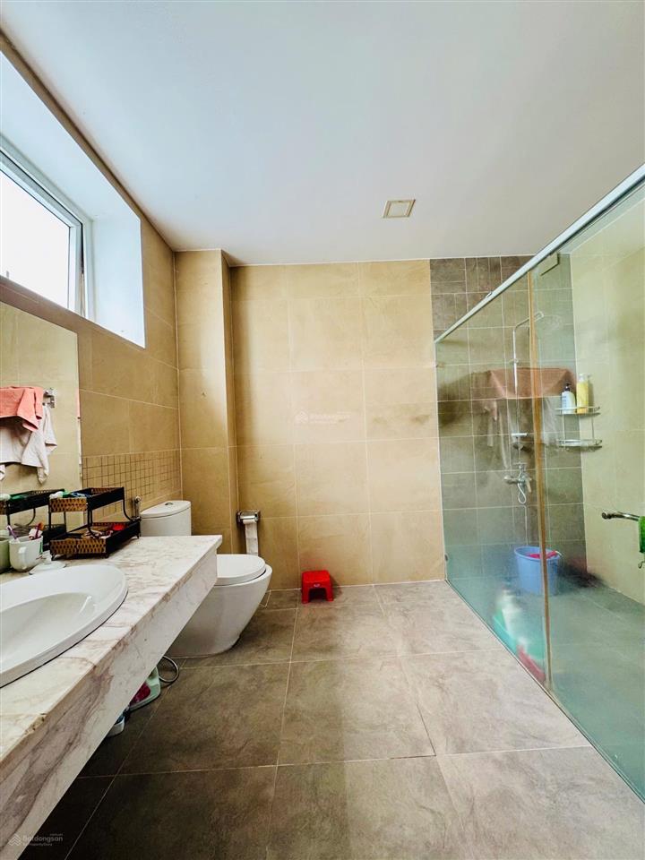 Biệt thự góc kdc gia hoà  vị trí kinh doanh đỉnh  cạnh sông 350m2 (17.5x20m)  52 tỷ (tl)