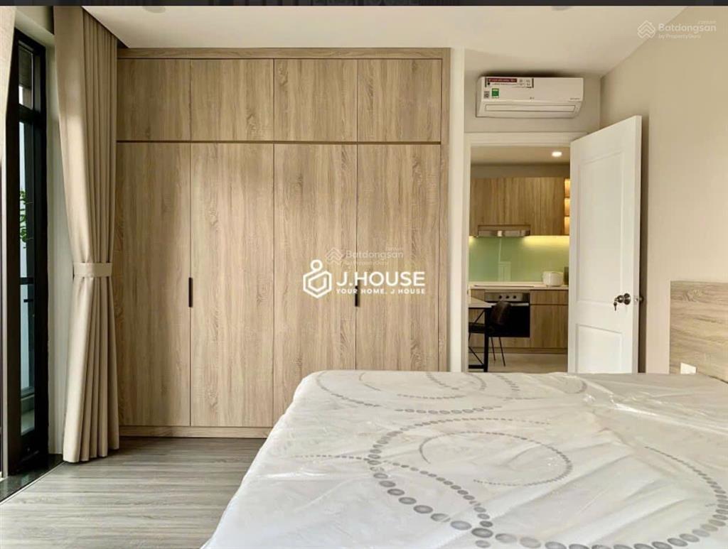 Căn hộ full nội thất cao cấp  thiết kế hiện đại  sang trọng  bao phí