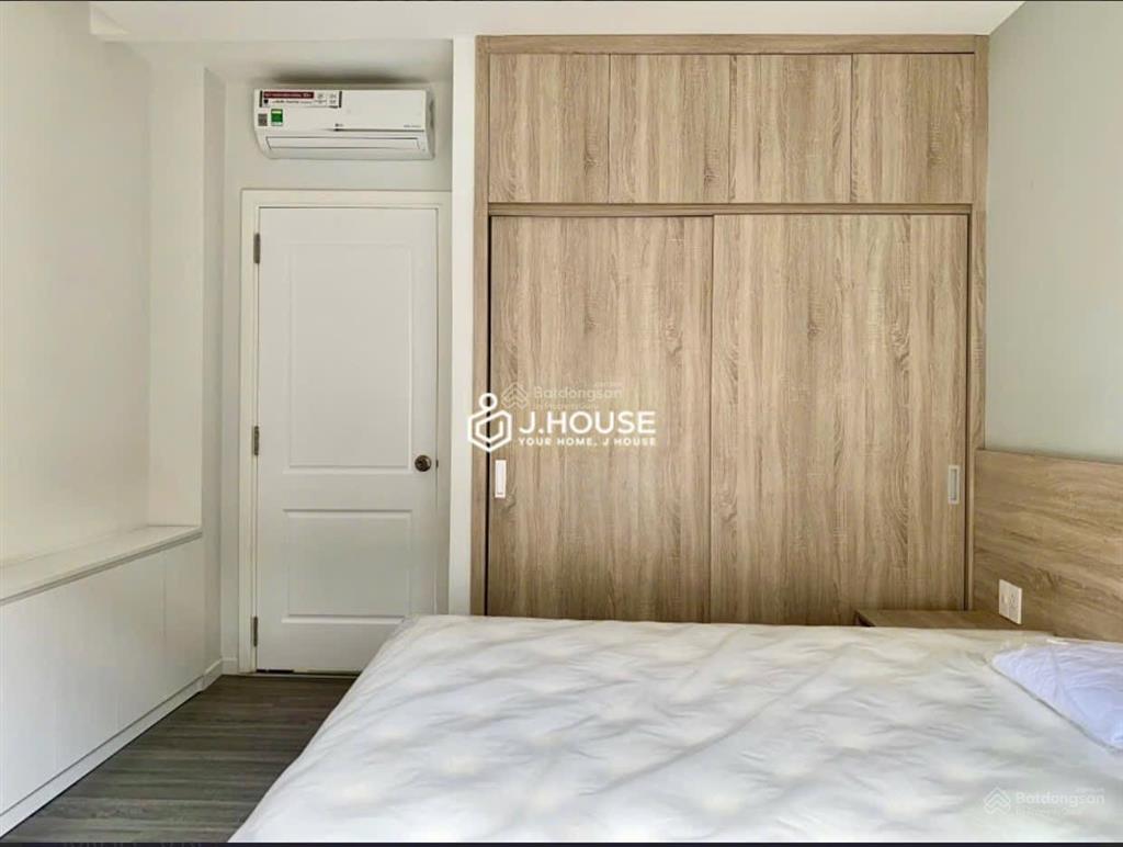 Căn hộ full nội thất cao cấp  thiết kế hiện đại  sang trọng  bao phí