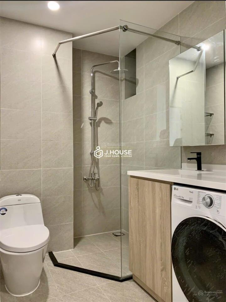 Căn hộ full nội thất cao cấp  thiết kế hiện đại  sang trọng  bao phí