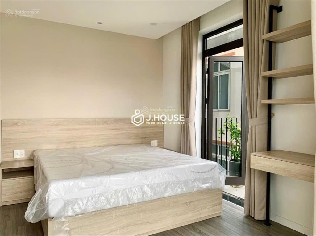 Căn hộ full nội thất cao cấp  thiết kế hiện đại  sang trọng  bao phí