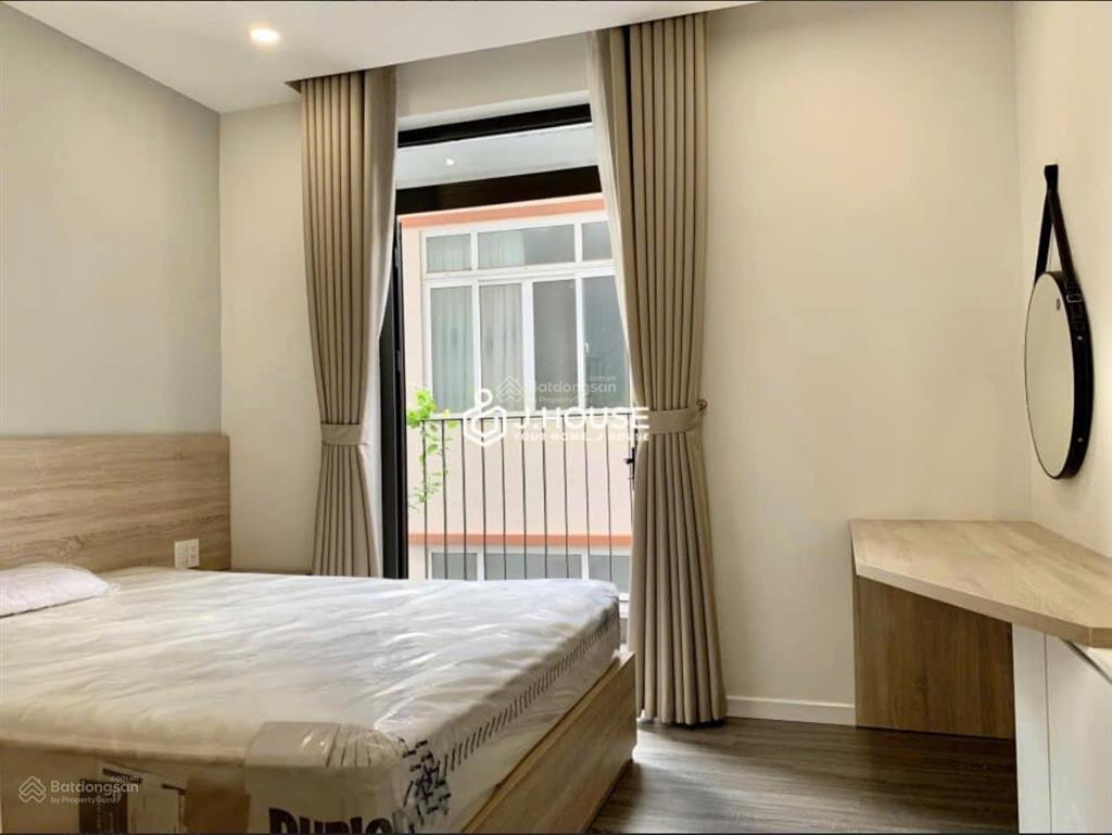 Căn hộ full nội thất cao cấp  thiết kế hiện đại  sang trọng  bao phí