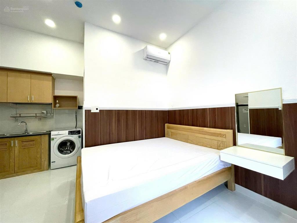 Studio đầy đủ nội thất có máy giặt riêng  nhiều ánh sáng  nhận pet  ngay cầu sài gòn