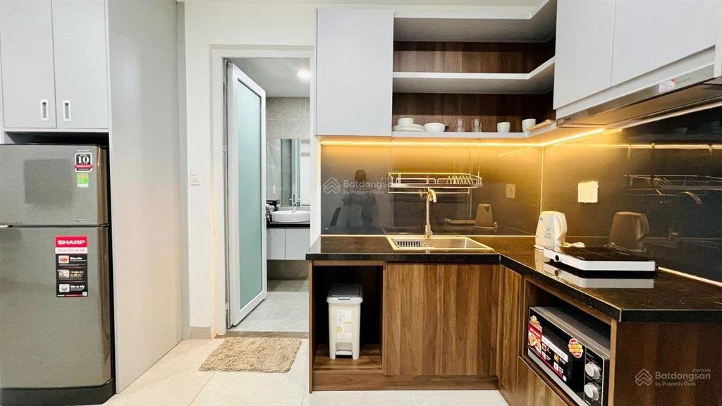 Ngay metro thảo điền  nội thất cao cấp  máy giặt riêng  bao phí  good serviced