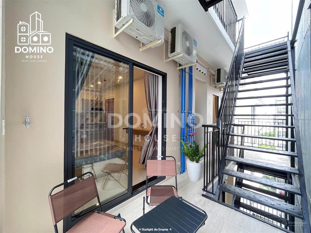 Căn hộ full nội thất có máy giặt riêng  ban công  gần đảo kim cương