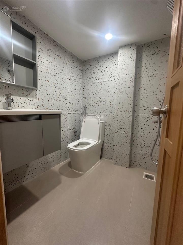 Bán nhà 3 tầng ngay hải châu  kiệt đống đa cách đường chỉ vài bước chân  chỉ 6,08 tỷ