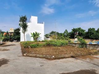 Bán gấp đất sát sân bóng trại láng diện tích 62,7m