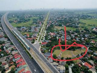 Đón sóng quốc lộ 21 đất full thổ cư hòa lạc diện tích 100m full thổ cư