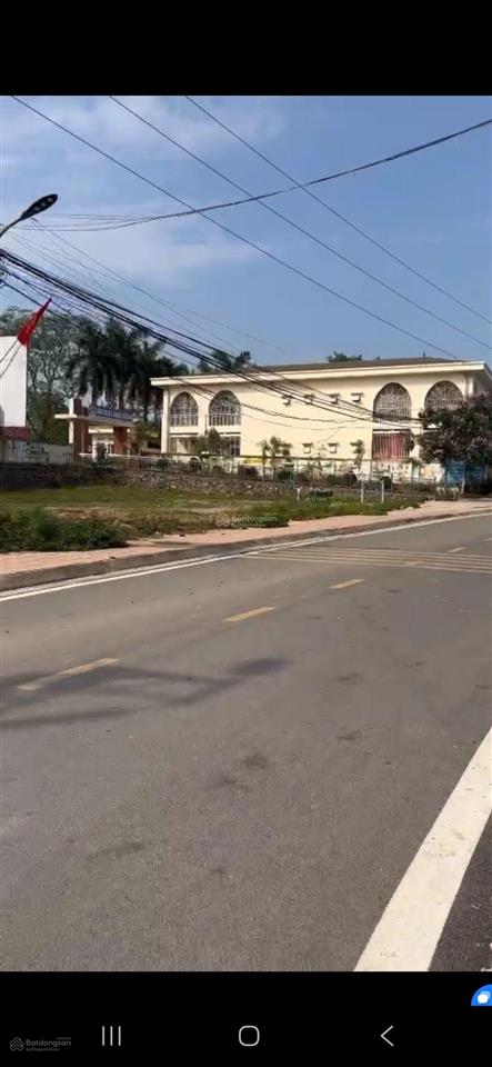 Hàng hiếm tài chính chỉ hơn 1 tỷ mà kinh doanh, ở, đầu tư đều được đối diện trường cấp 1, cấp 2