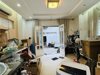 Bán nhà quận 1  hẻm 4,5m thông  3 mặt hẻm không lộ giới  ngay bộ công an  chỉ 10 tỷ nhỉnh