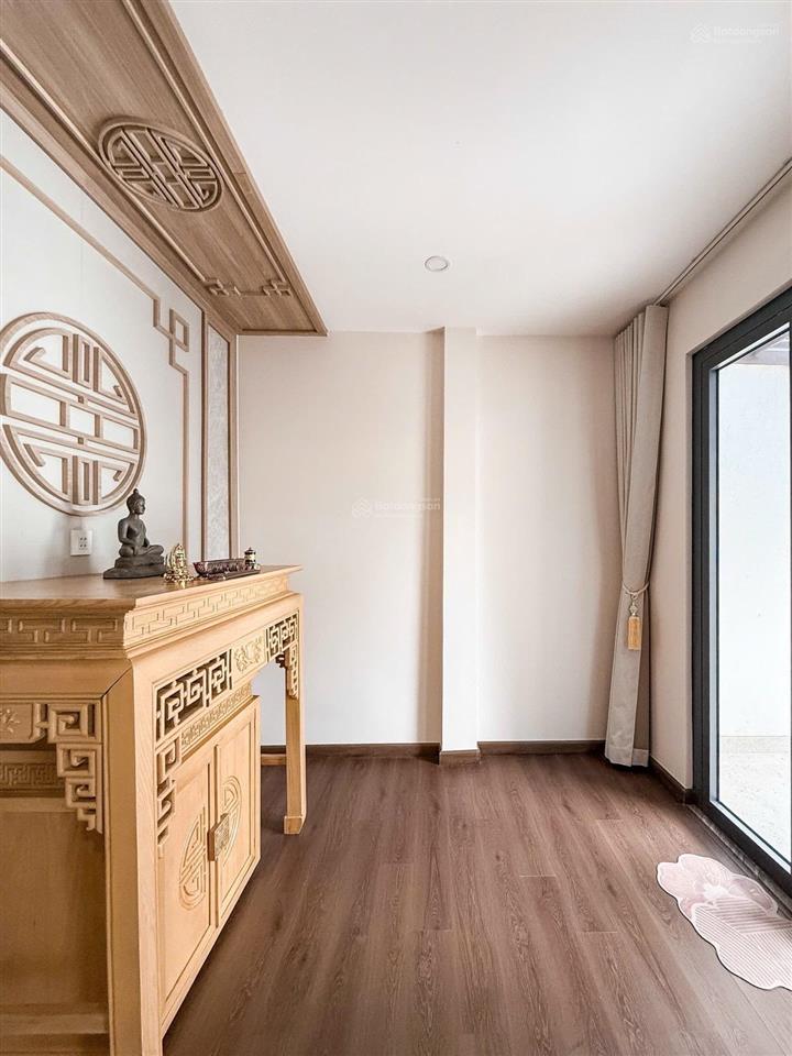 Bán nhà quận 10  ngang lớn 9,5m  hẻm 3m thông  57m2 đất  ngay vx dân chủ  chỉ 8 tỷ nhỉnh