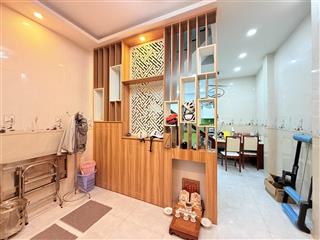 Nhà quận 3  lê văn sỹ  hẻm 3m  diện tích 4m x 9m  36 m2  đất thổ cư vuông vức  chỉ hơn 8 ty